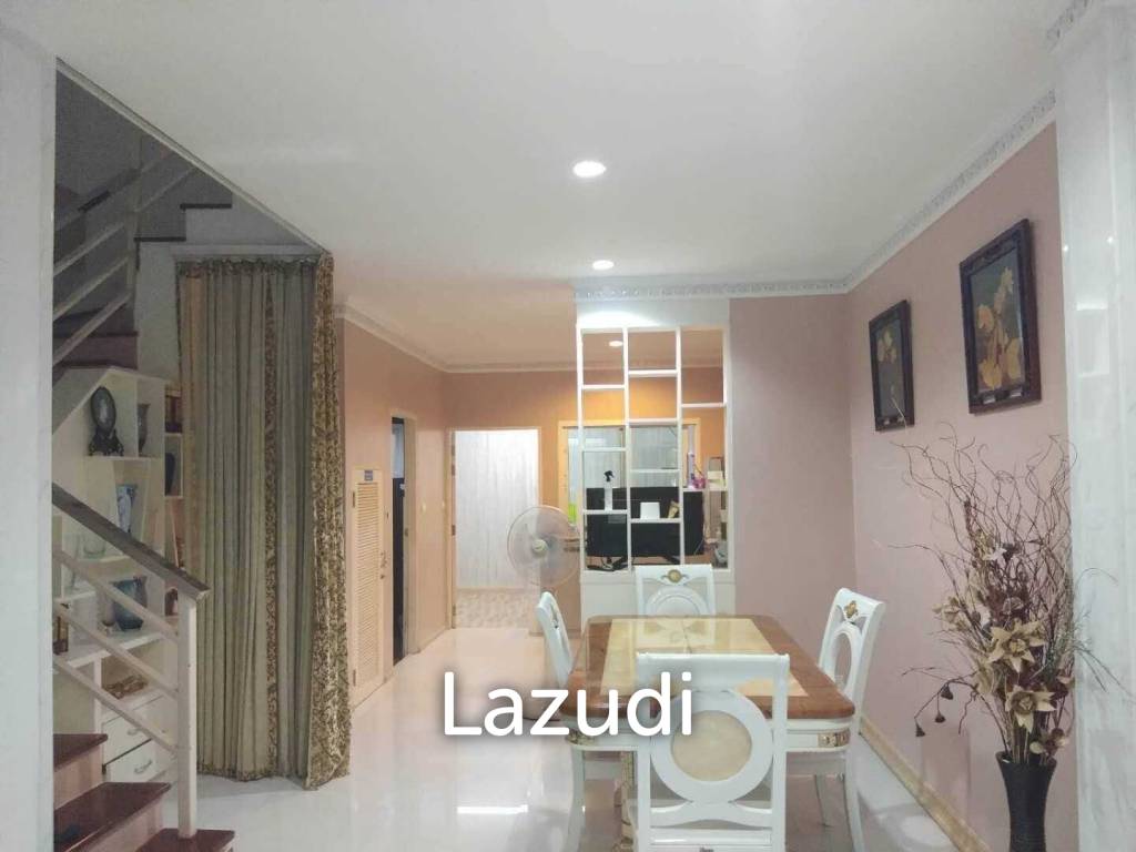 3Storey Home for Sale in Jomtien Pattaya
