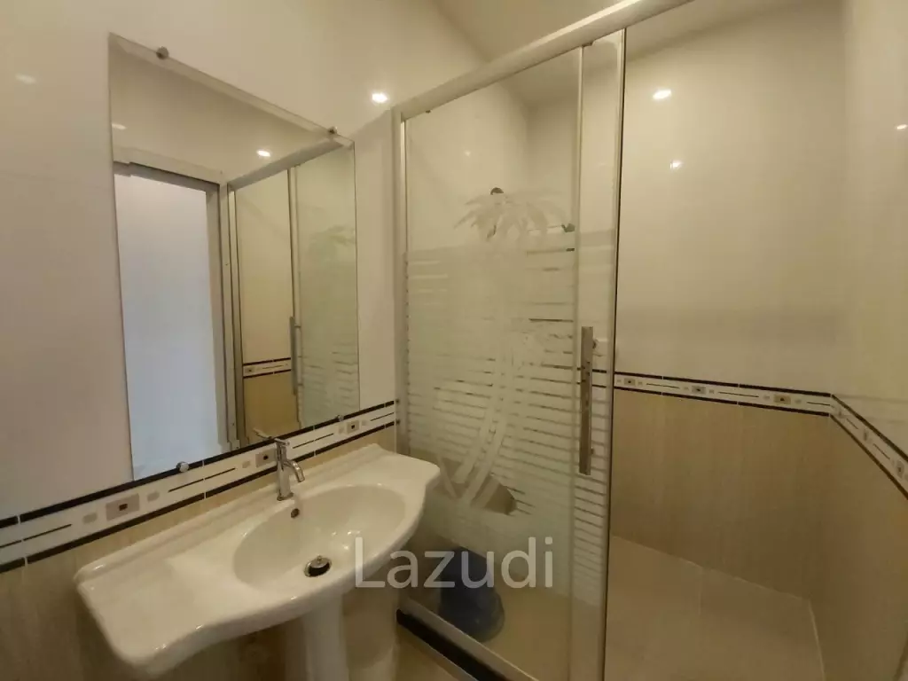 Great Price For Sale CC condo in Pattaya