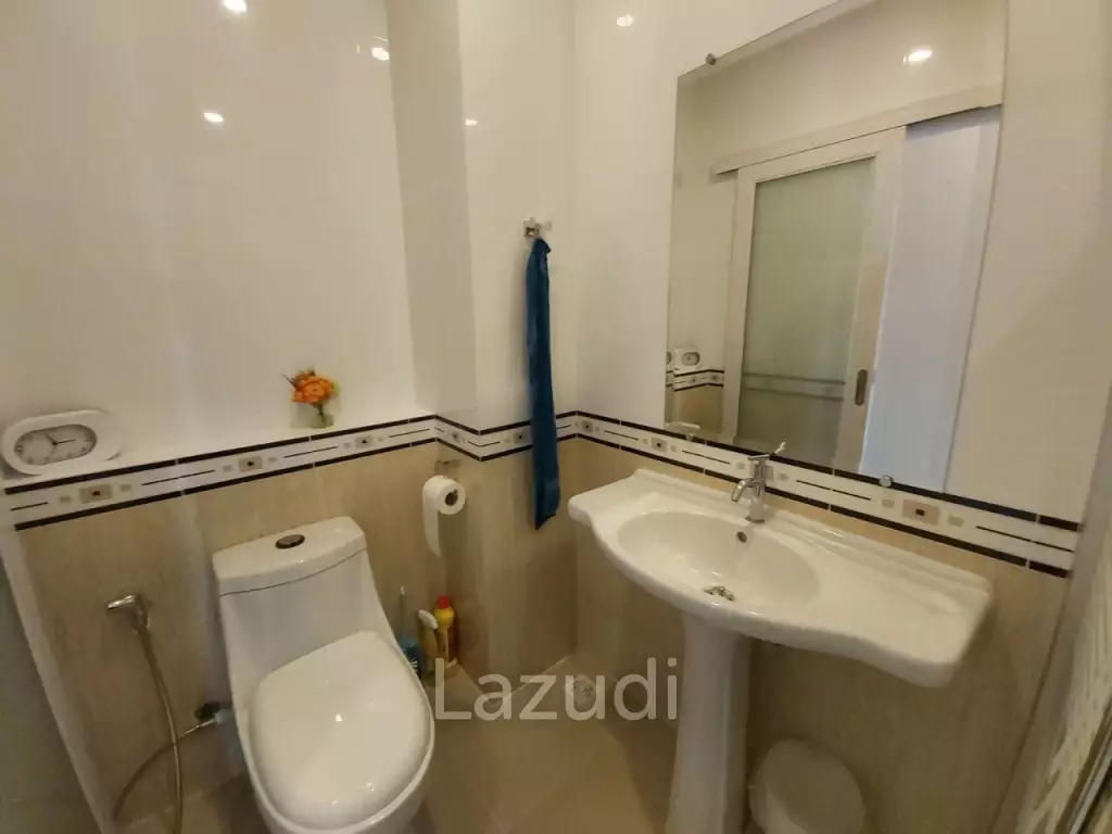 Great Price For Sale CC condo in Pattaya