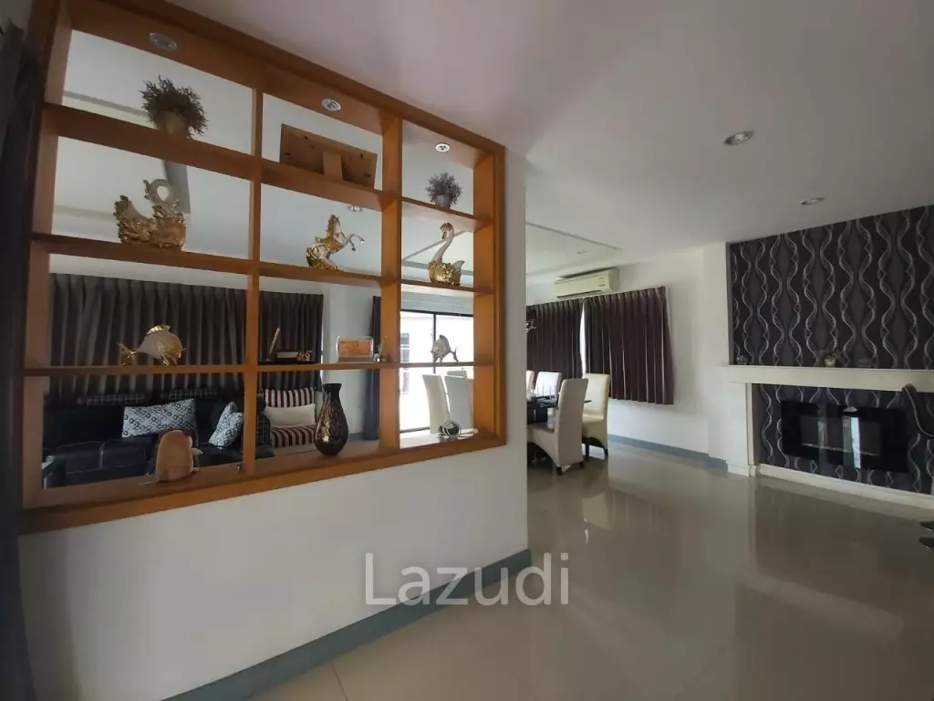 East Pattaya 4 Bedrooms House for Sale