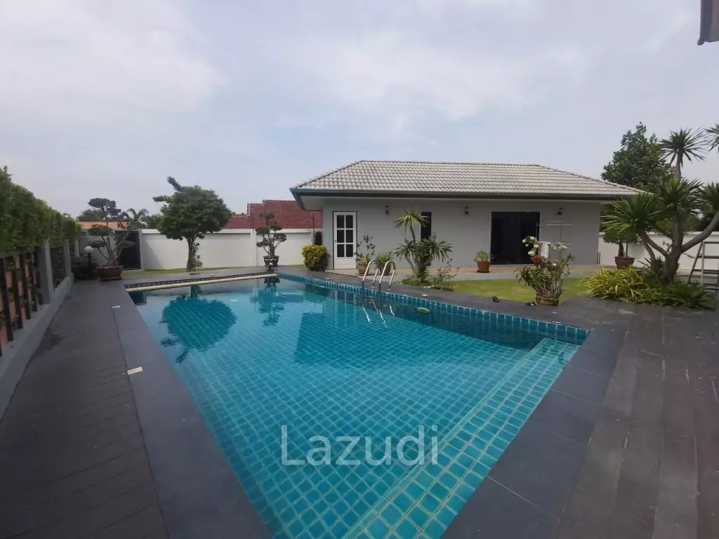 East Pattaya 4 Bedrooms House for Sale