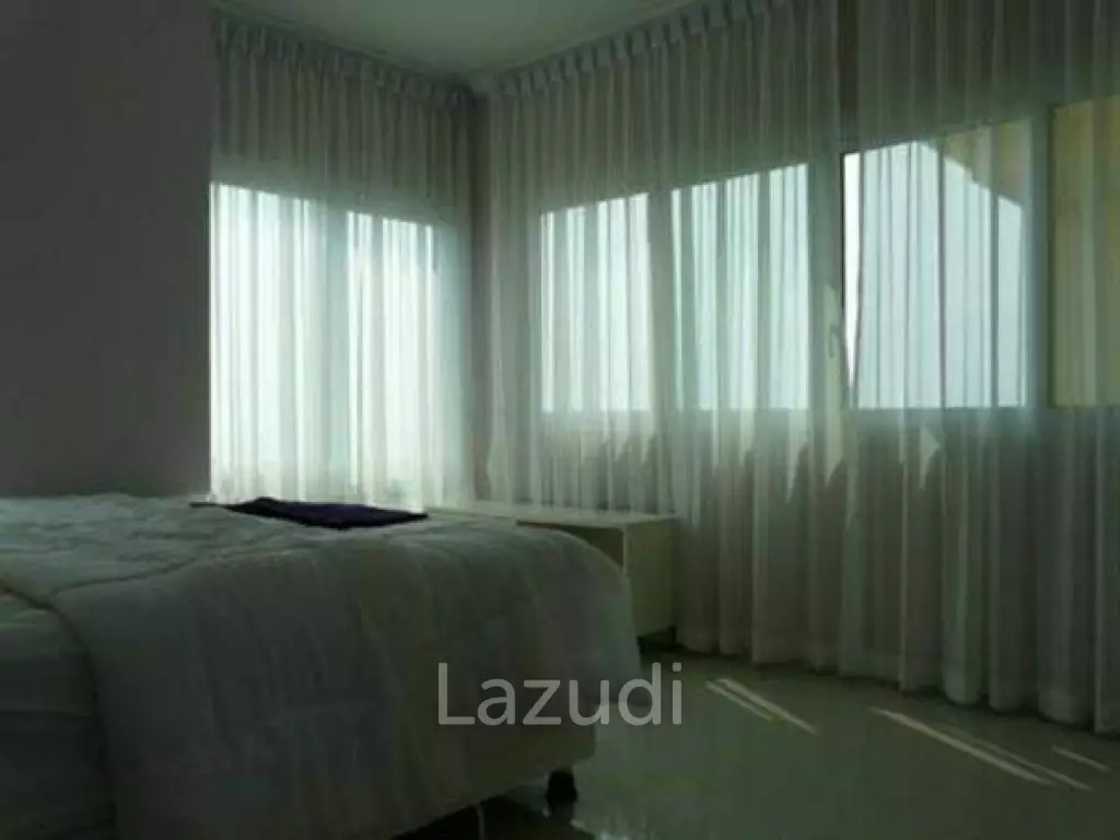 2 Bedroom Luxury Condo