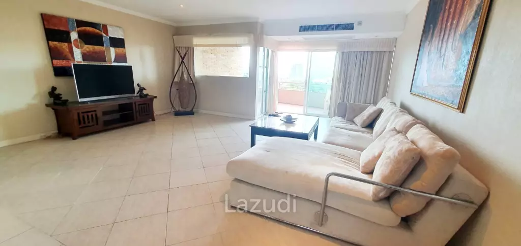 Executive Residence 3 for Sale in Cosy Beach