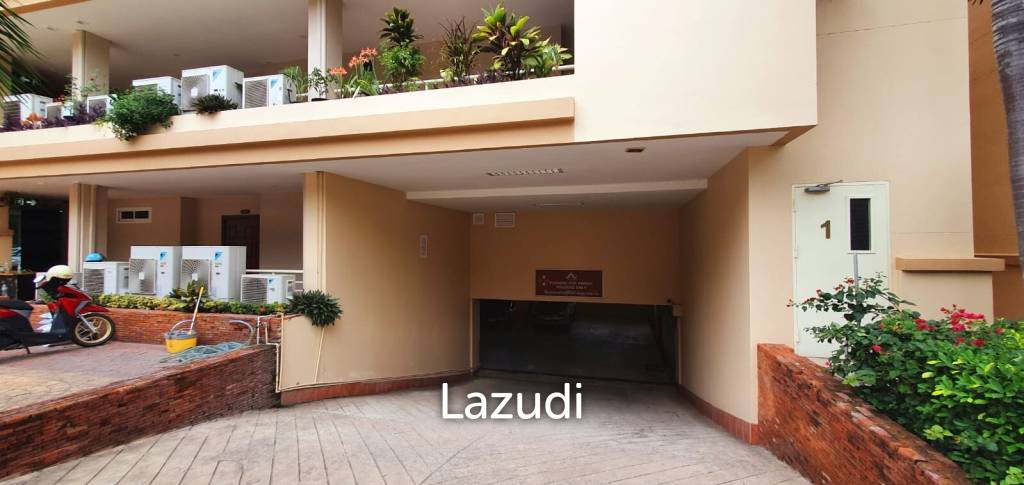 Executive Residence 3 for Sale in Cosy Beach