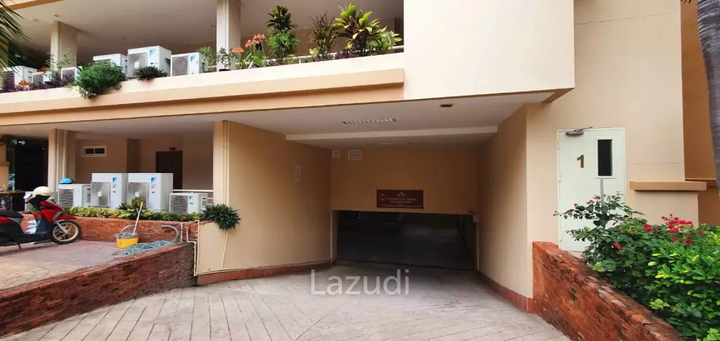 Executive Residence 3 for Sale in Cosy Beach
