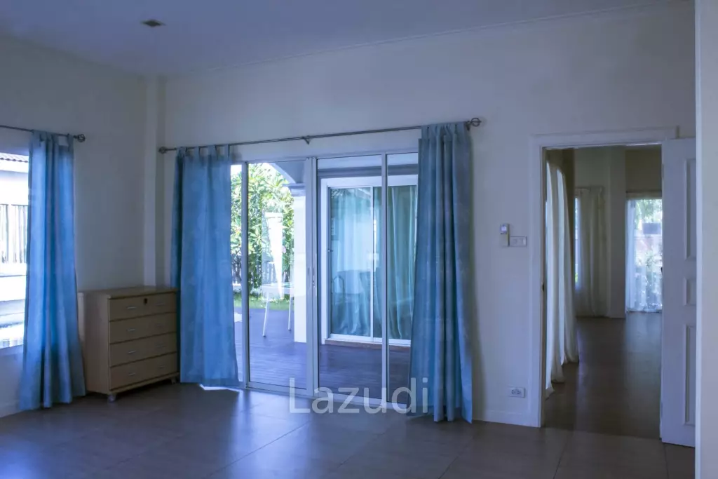 1 Storey Pool House for Sale in East Pattaya