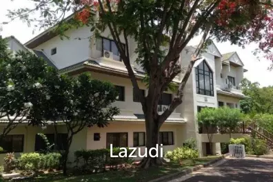 Beautifully Refurbished 3 Bed Condo