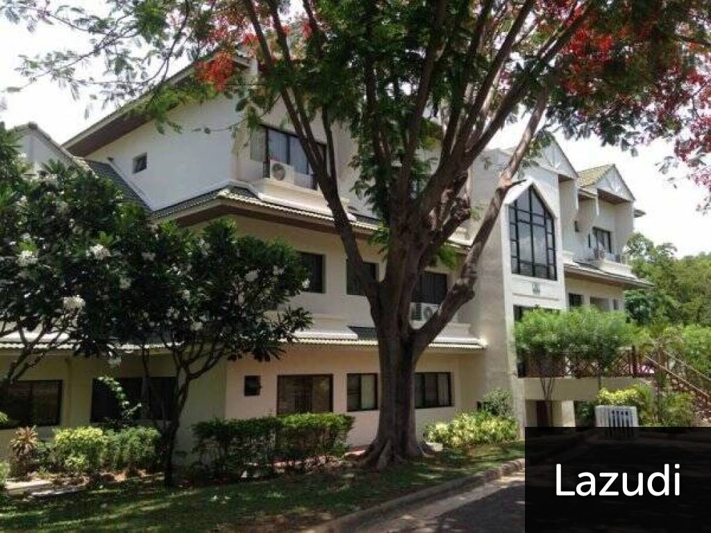 Beautifully Refurbished 3 Bed Condo Beautifully Refurbished 3 Bed Condo