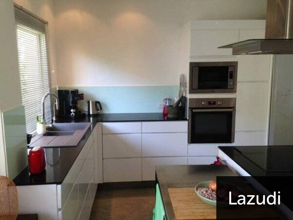 Beautifully Refurbished 3 Bed Condo Beautifully Refurbished 3 Bed Condo