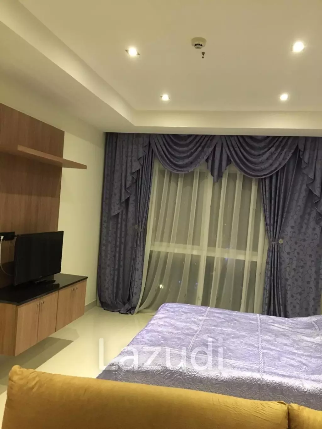 2 Bed 1 Bath 73 SQ.M Nam Talay Condo