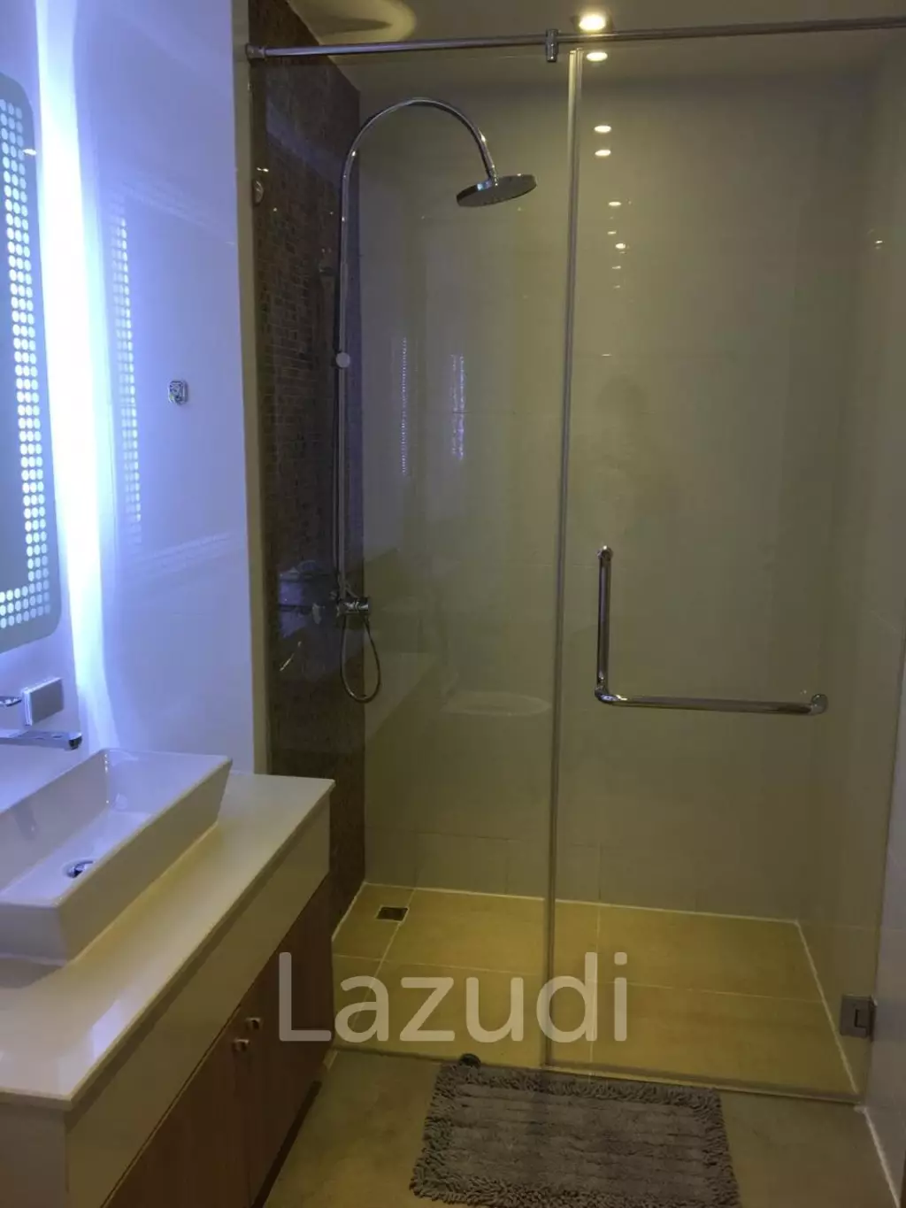 2 Bed 1 Bath 73 SQ.M Nam Talay Condo