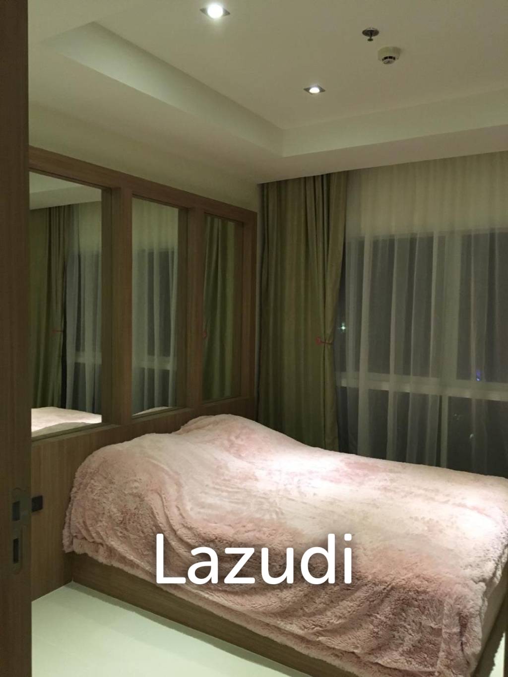2 Bed 1 Bath 73 SQ.M Nam Talay Condo