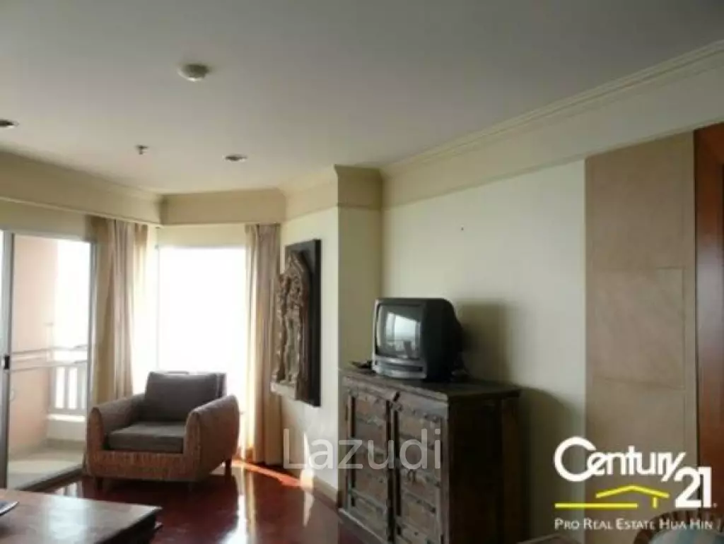 Luxury 1 Bed Condo