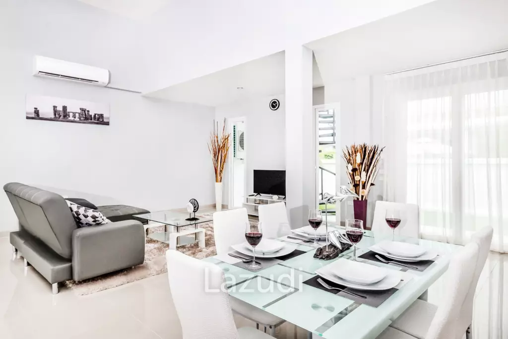 House with Private Pool for Sale in Bang Saray