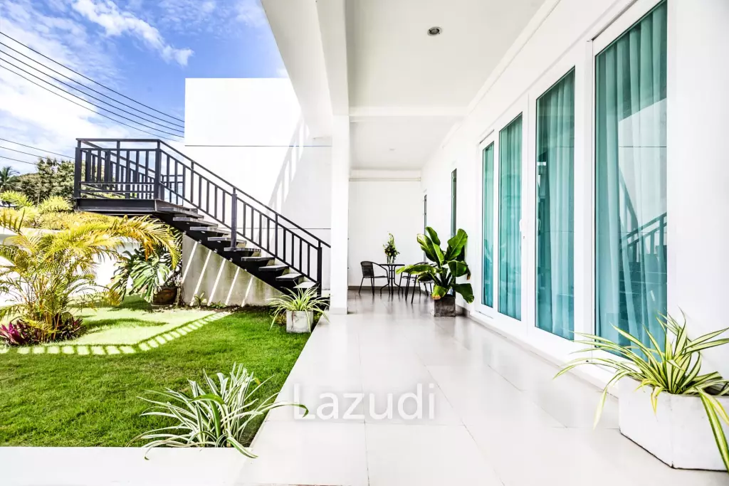 House with Private Pool for Sale in Bang Saray