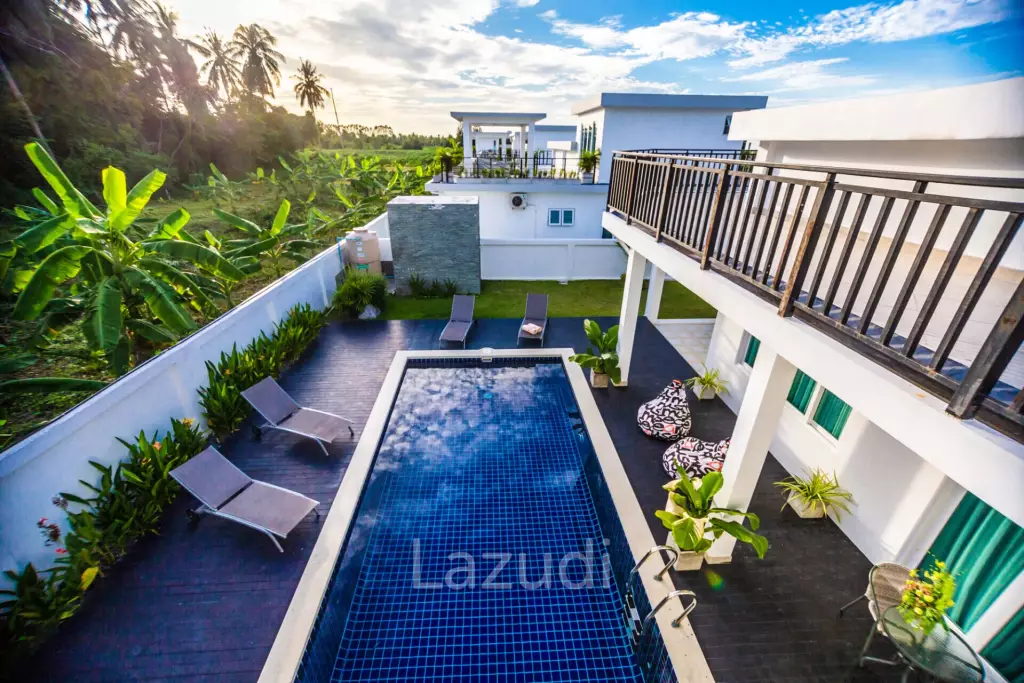 House with Private Pool for Sale in Bang Saray