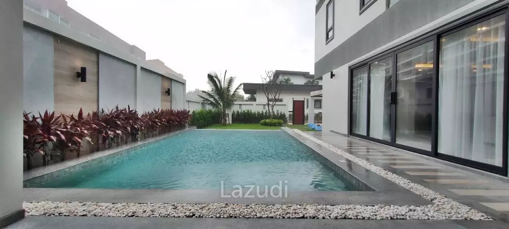 New Jomtien Pool Villa for Sale in Pattaya