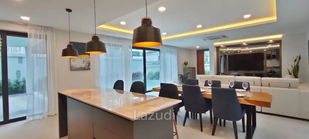 New Jomtien Pool Villa for Sale in Pattaya