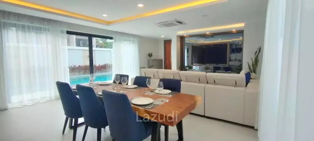 Luxury Jomtien Pool Villa for Sale in Pattaya