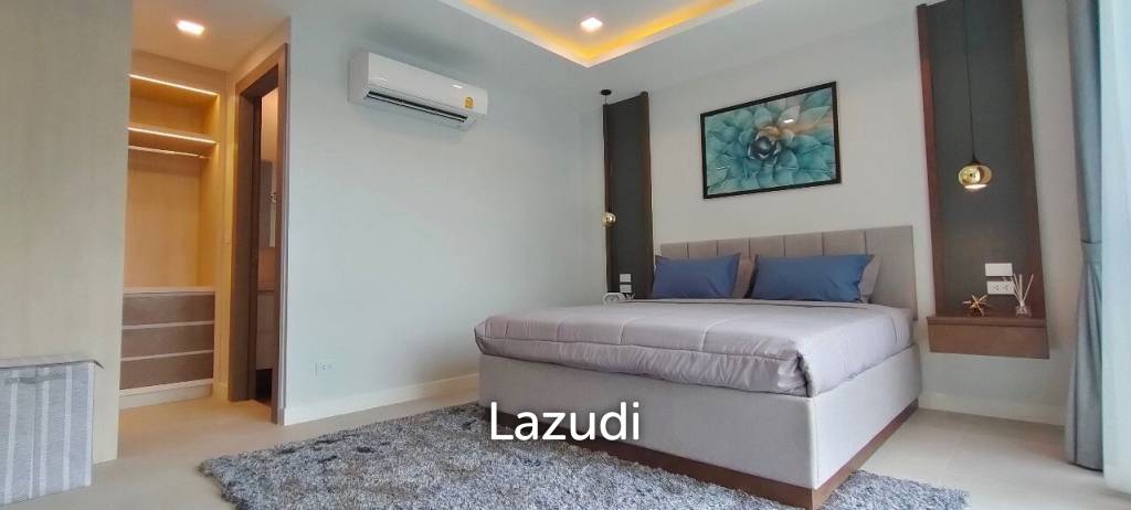 Luxury Jomtien Pool Villa for Sale in Pattaya