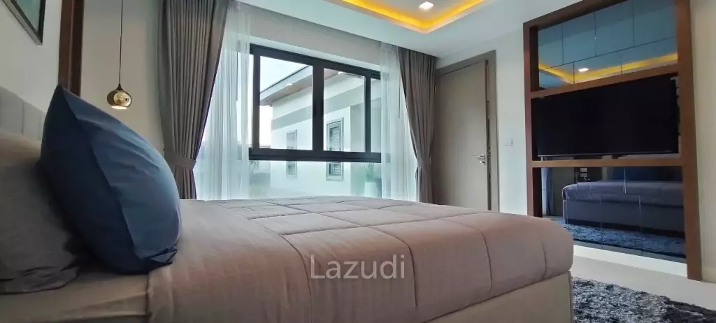 Luxury Jomtien Pool Villa for Sale in Pattaya