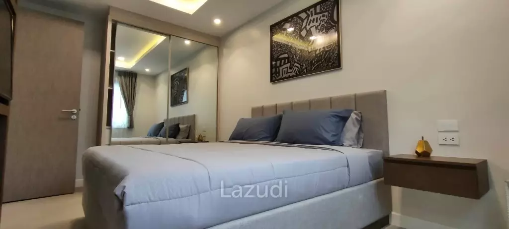 Luxury Jomtien Pool Villa for Sale in Pattaya