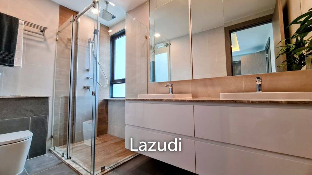 Luxury Jomtien Pool Villa for Sale in Pattaya