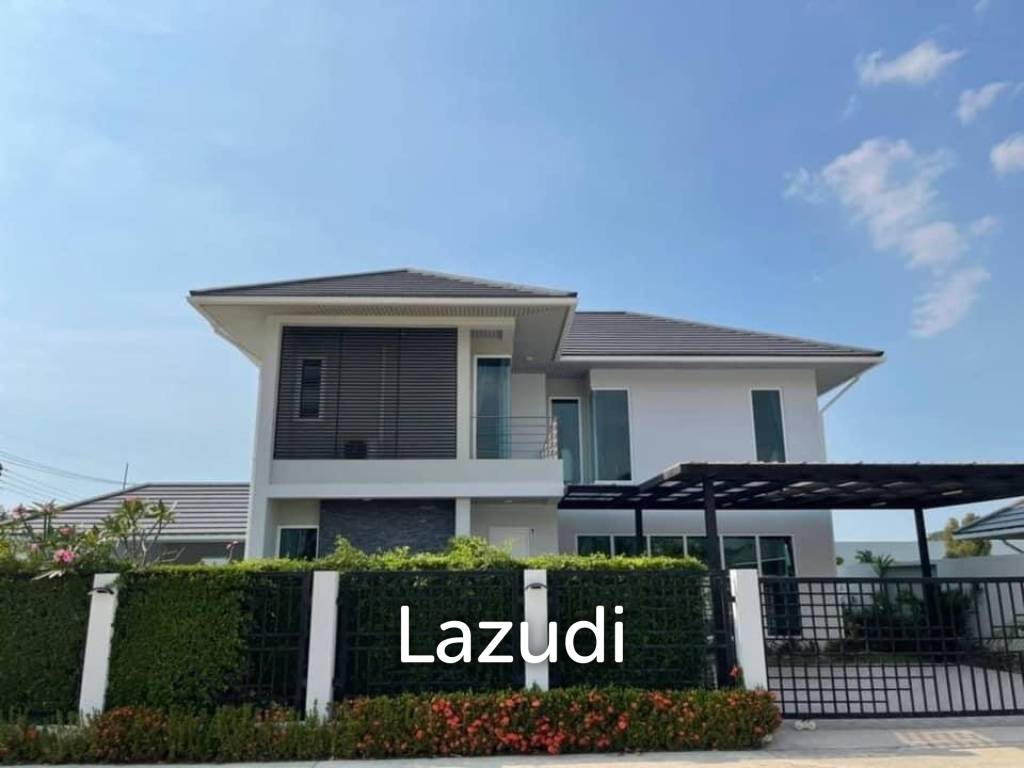 Dream Pool Villa House for Sale in East Pattaya