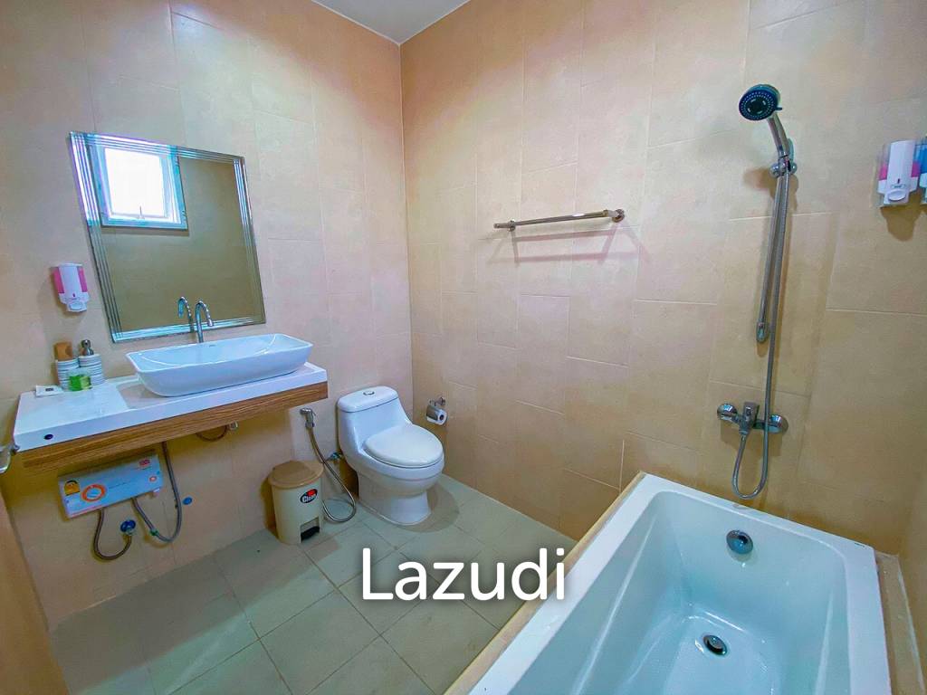 Executive Pool villa House For Rent