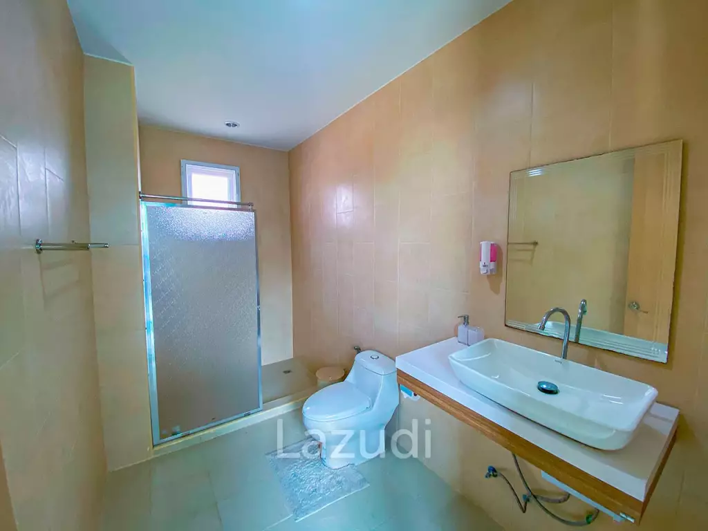 Executive Pool villa House For Rent