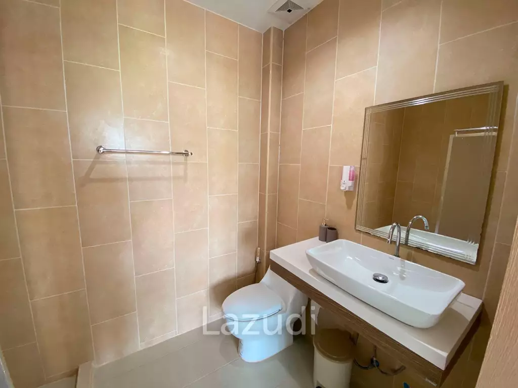 Executive Pool villa House For Rent