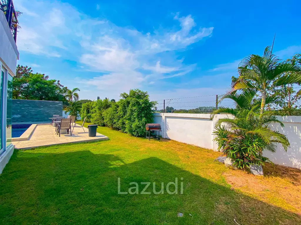Executive Pool villa House For Rent