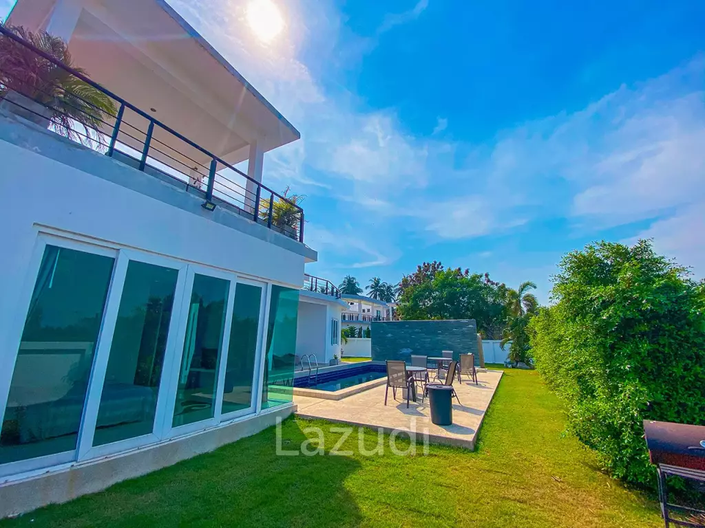 Executive Pool villa House For Rent