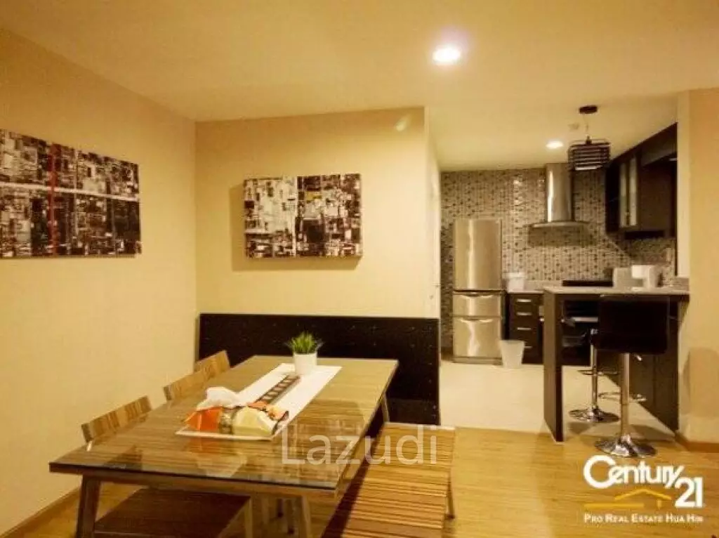 Luxury 2 Bed Condo at Palm Hills