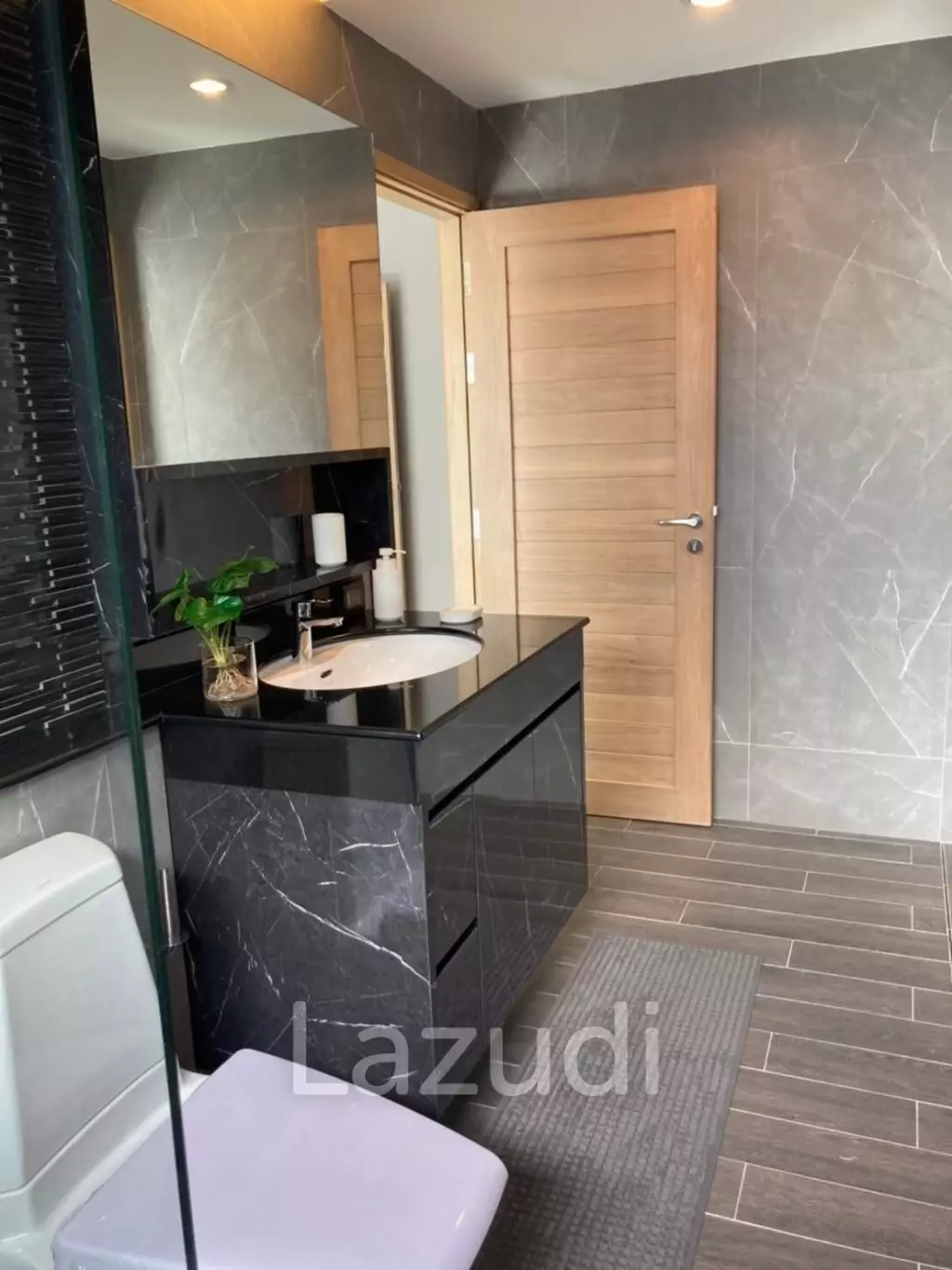Spacious Modern House for Sale in Huay Yai