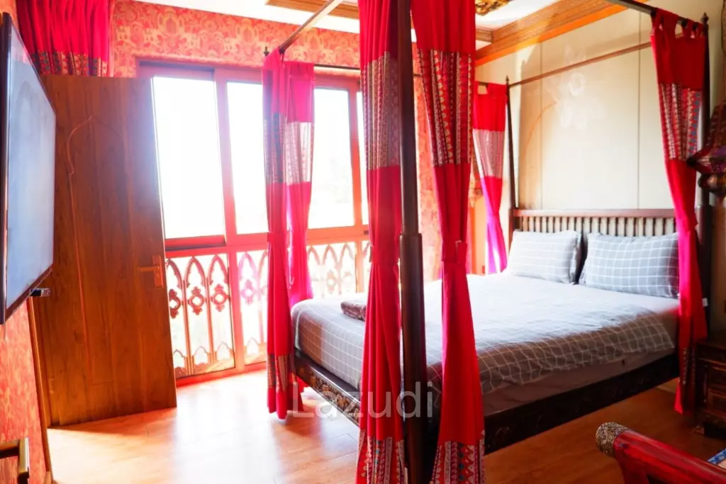 Beautiful 2 Storey House for Rent in Nong Yai