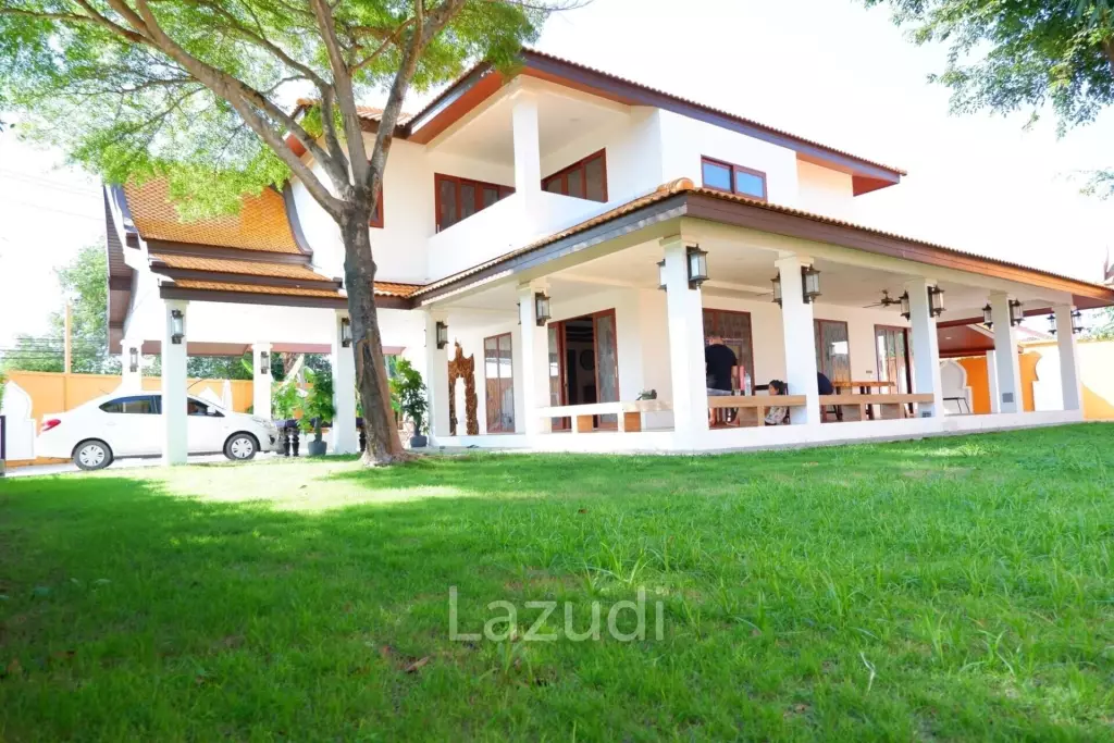 Beautiful 2 Storey House for Rent in Nong Yai