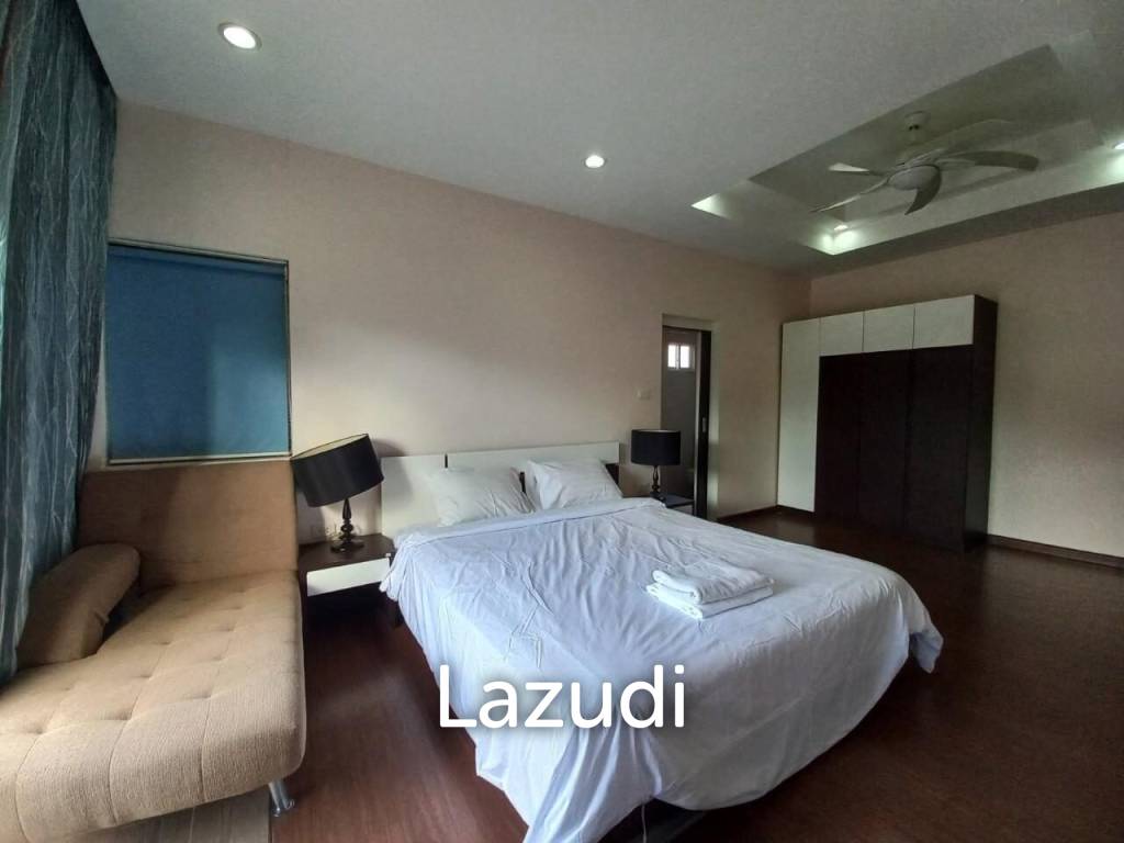 Large Private House for Sale in East Pattaya