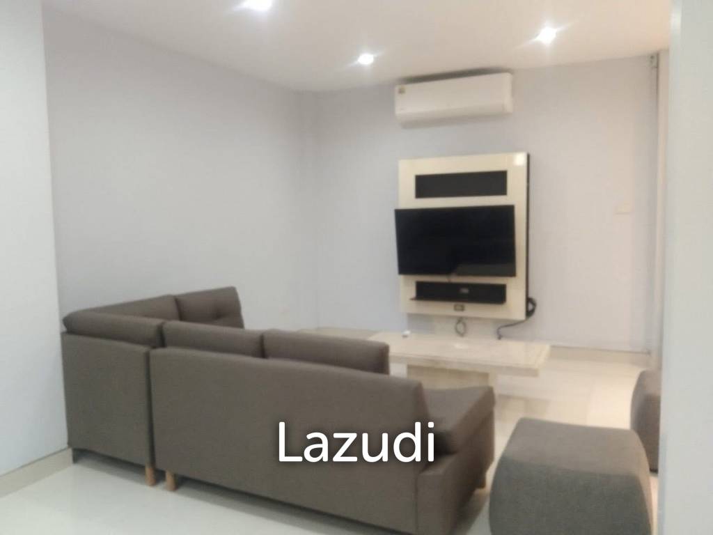 Large Private House for Sale in East Pattaya