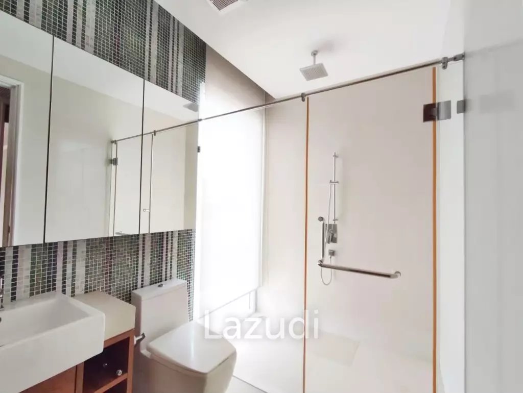 Beautiful 2Bed For Sale in The Cove Condo