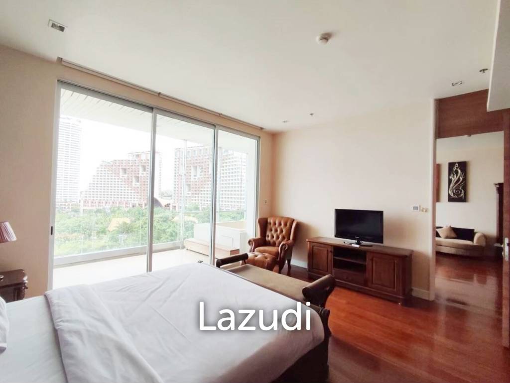 Beautiful 2Bed For Sale in The Cove Condo