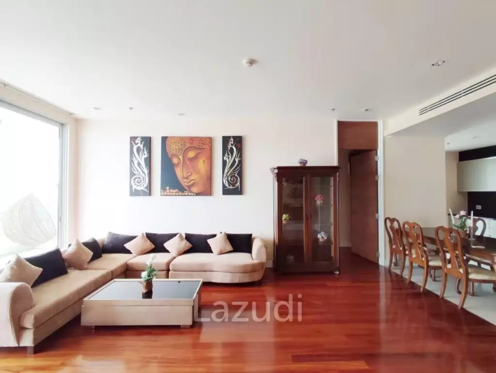 Beautiful 2Bed For Sale in The Cove Condo