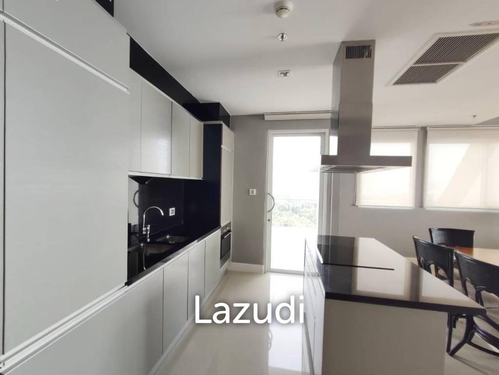 3Beds Beach Front The Cove Condo for Sale