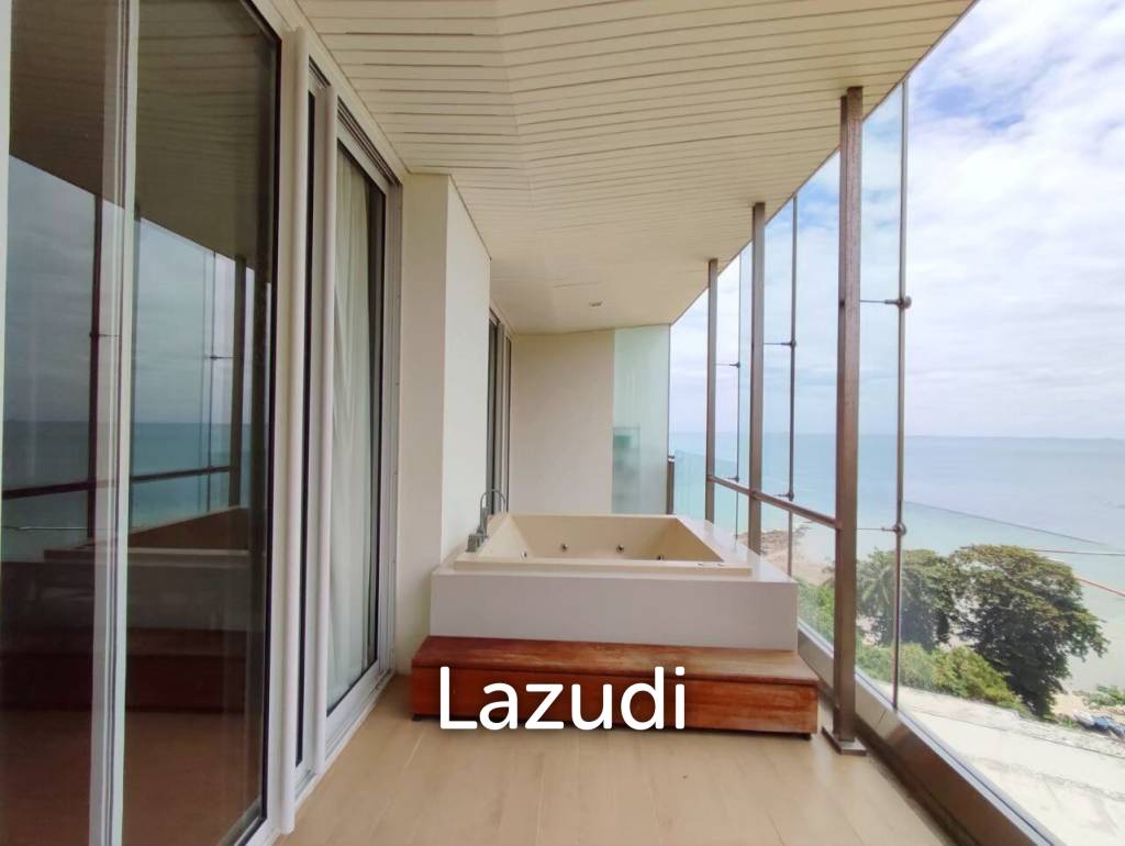 Beach Front Condo Unit for Sale At The Cove