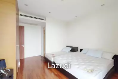 Lovely Beach Front Condo for Sale in The Cove