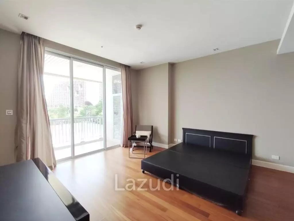 Great Sea View Unit For Sale At The Cove