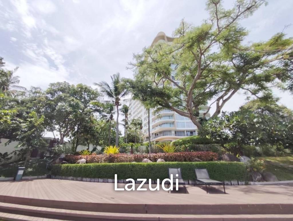 Luxury Modern For Sale in The Cove Condo