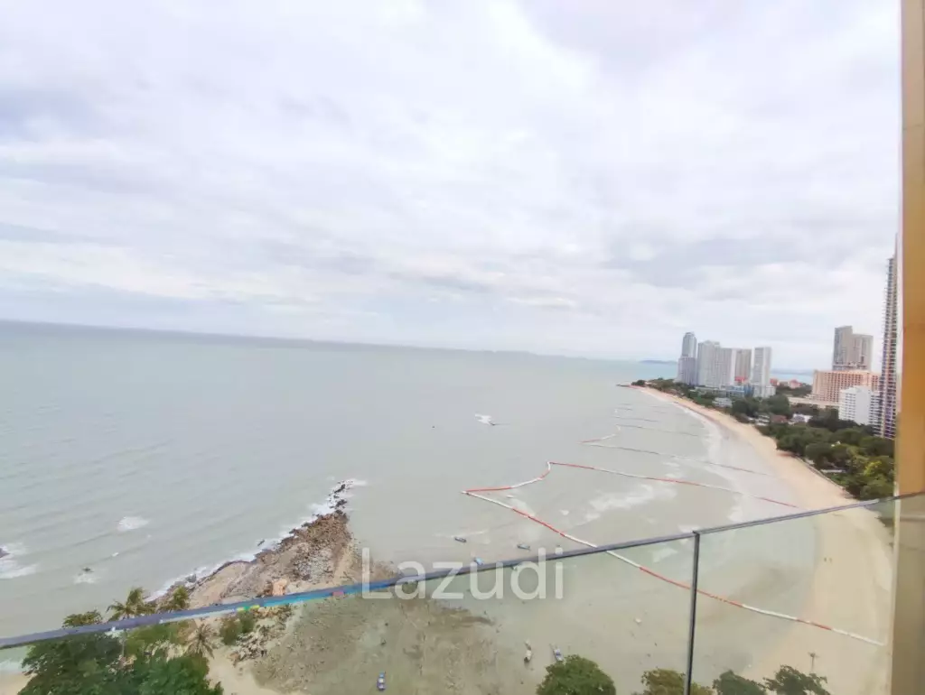 Amazing Beach Front for Sale in The Cove