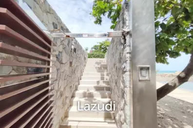 Spacious The Cove Condo For Sale at Pattaya