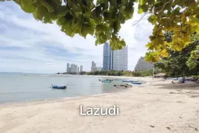 Spacious The Cove Condo For Sale at Pattaya